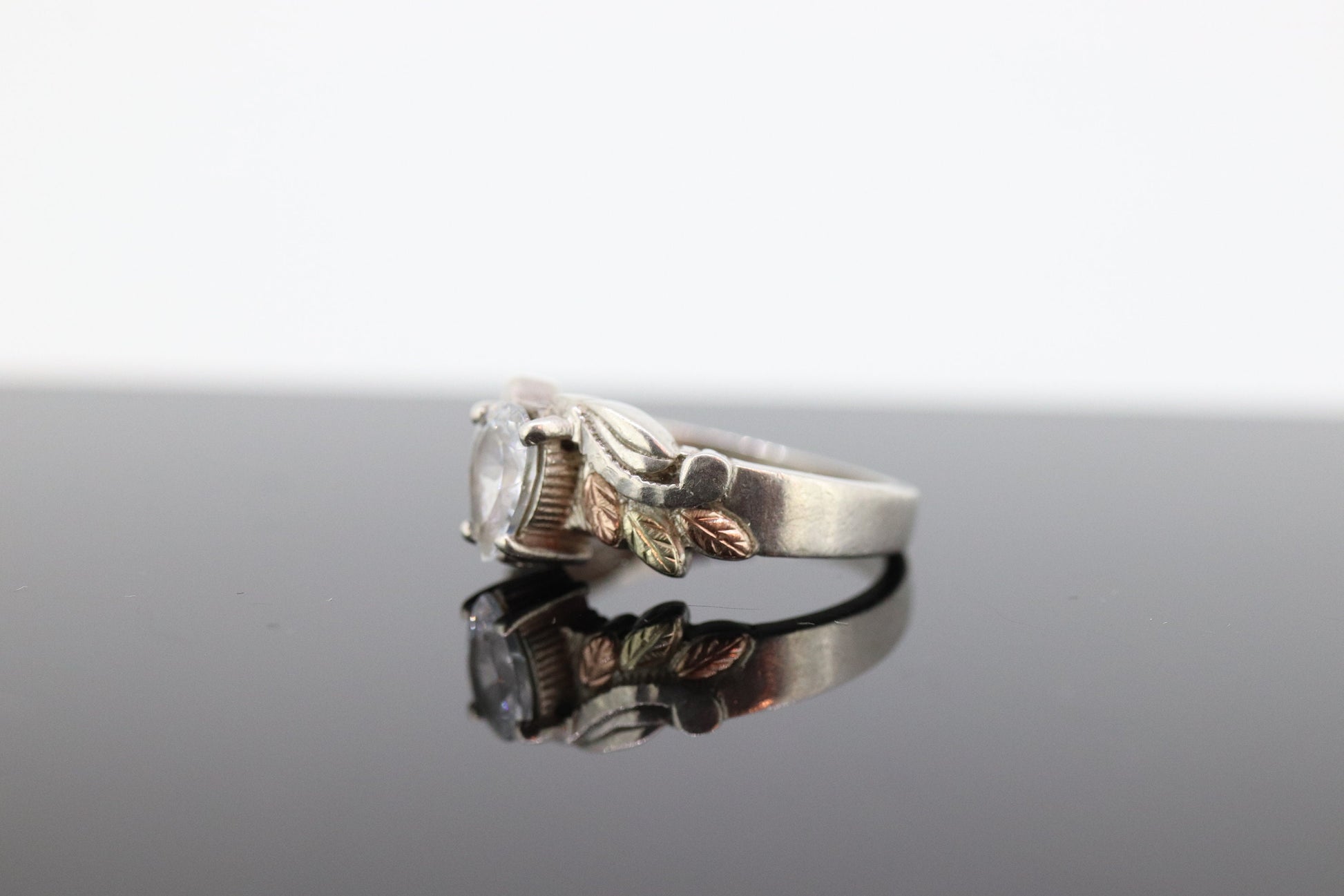 Black Hills Gold Sterling Silver Ring. Pear cut CZ Topaz Black Hills Gold Silver Band st(32)