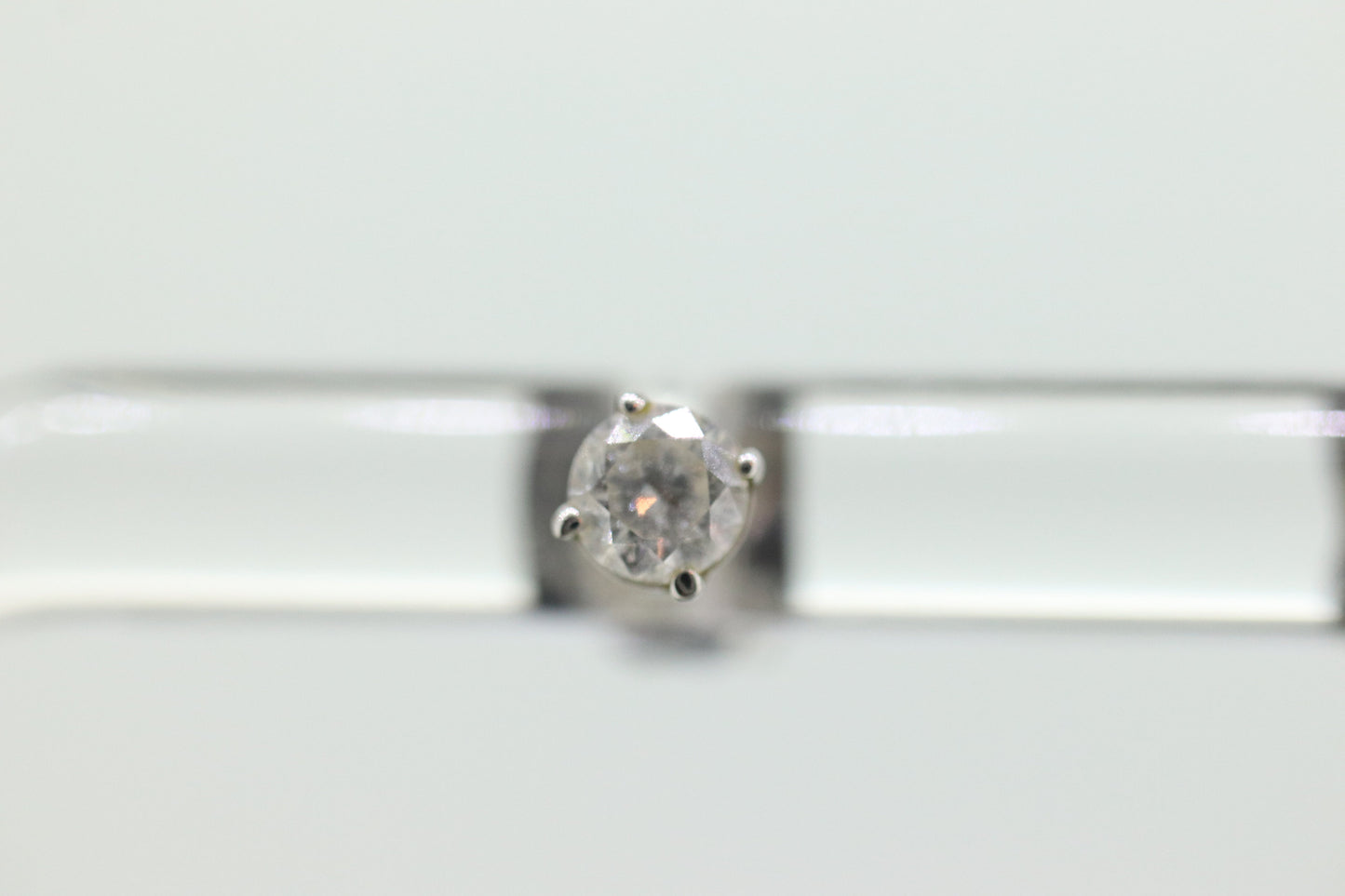 14k Diamond studs 14k gold earrings. 14k White Gold Diamond Solitaire earrings. st(80/50(33)