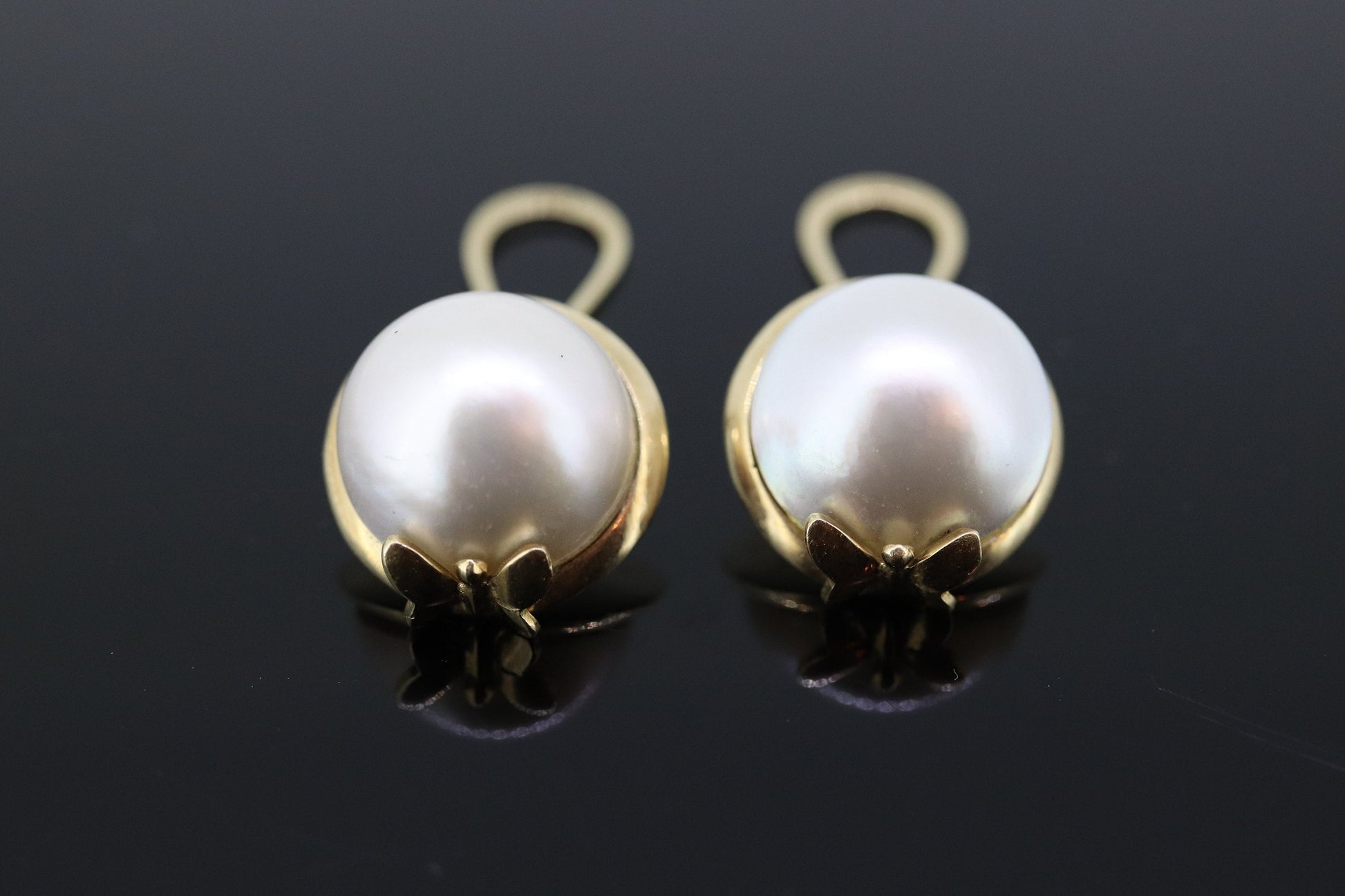 14k Large MABE Pearl Clip On earrings. Non Pierced Omega Back Clips Mabe Pearl Earrings st(144)