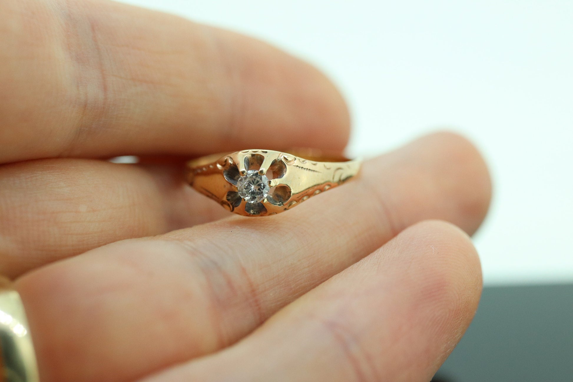 Antique Belcher Set Diamond 14k Filigree ring. 1/6ct Victorian Prong Diamond Ring Engraved Buttercup diamond st(161)