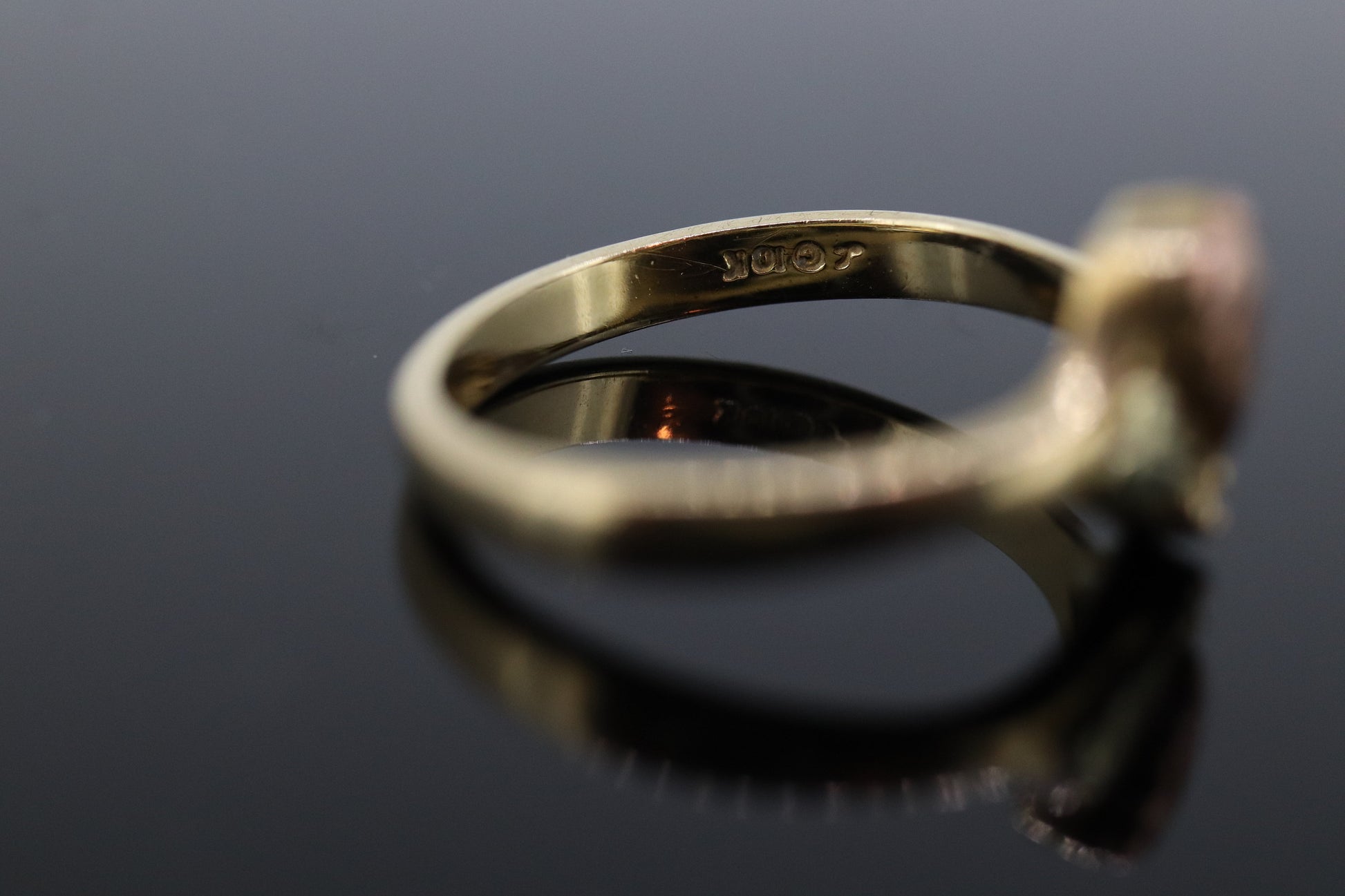 Black Hills Gold Ring. 10k Black Hills Gold wedding band. Vintage Black Hills gold. st(95)