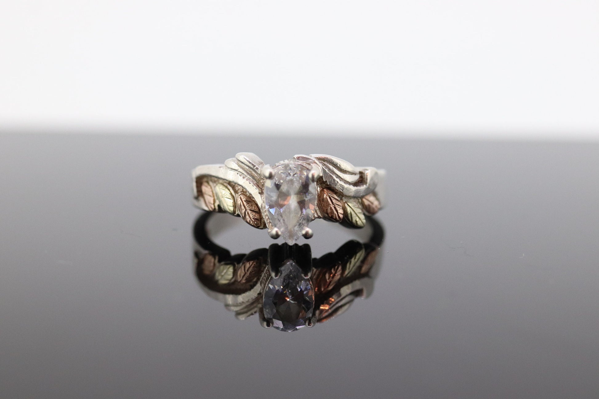 Black Hills Gold Sterling Silver Ring. Pear cut CZ Topaz Black Hills Gold Silver Band st(32)