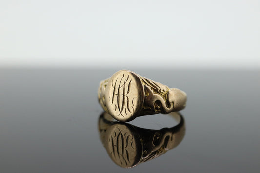 Signet Ring. 10k Yellow gold with STORK Bird Embossed shoulders. engraved HK can be engraved. st(37)