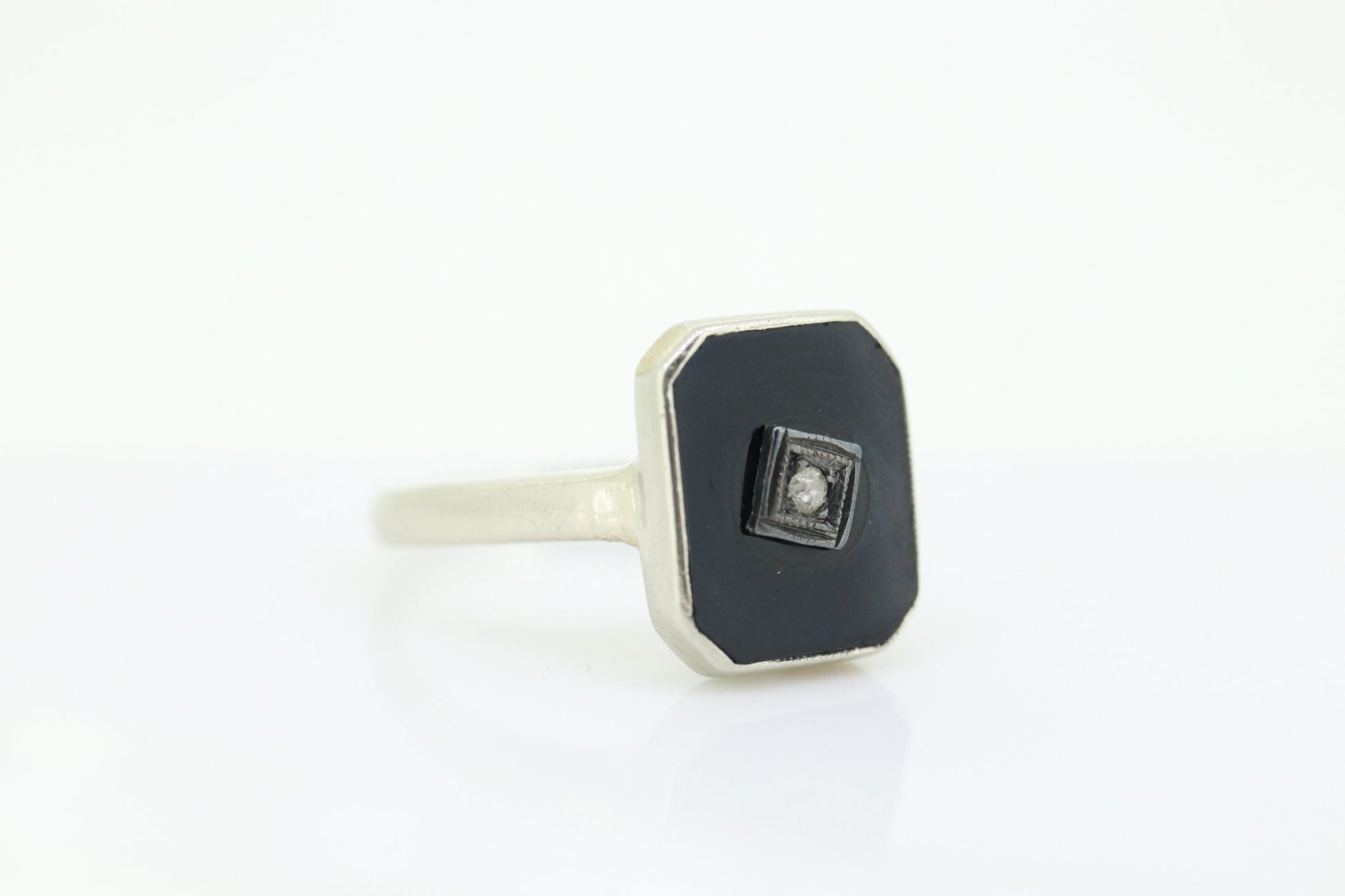 Art Deco Onyx and Diamond Ring. 14k White Gold Rectangle Onyx and Diamond ring. Mourning ring. st(150)