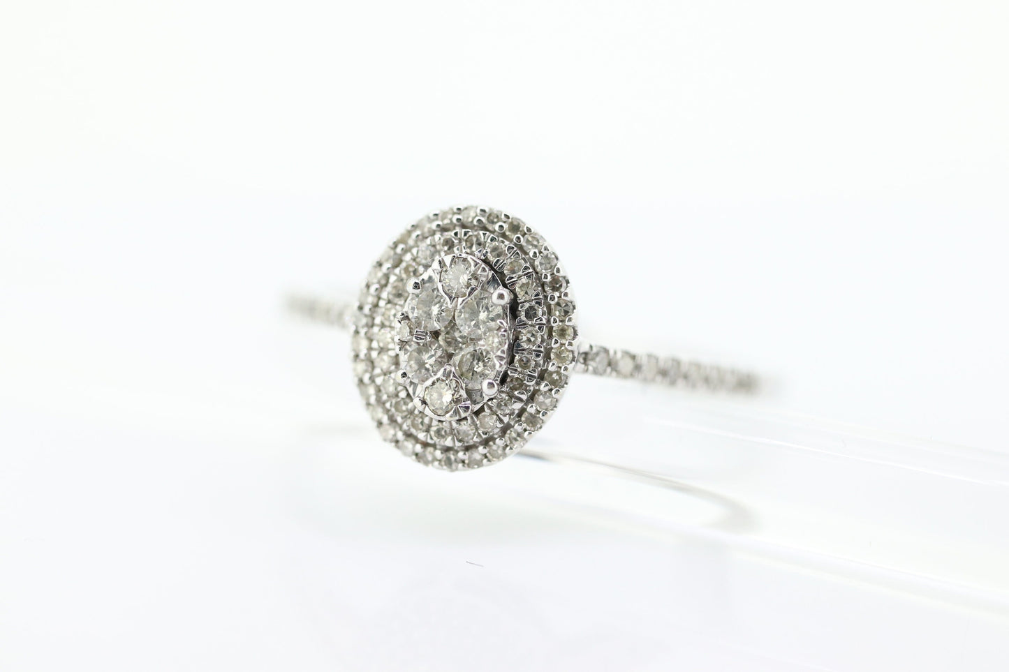 10k Diamond HALO Cluster Elevated Ring. 10k White gold with round diamond Double Halo arrangement. st(92)