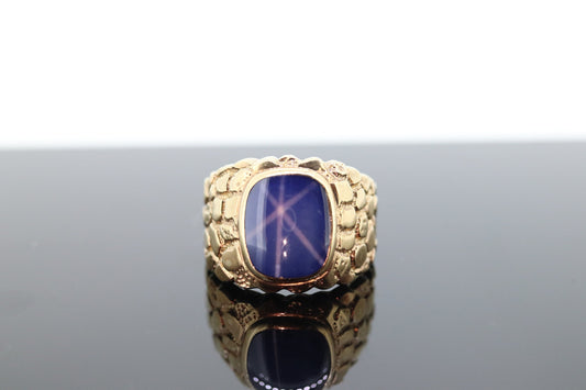 10k Star Sapphire ring. 10k Yellow Gold Nugget Mens Star Sapphire Cabochon signet ring. st(153)