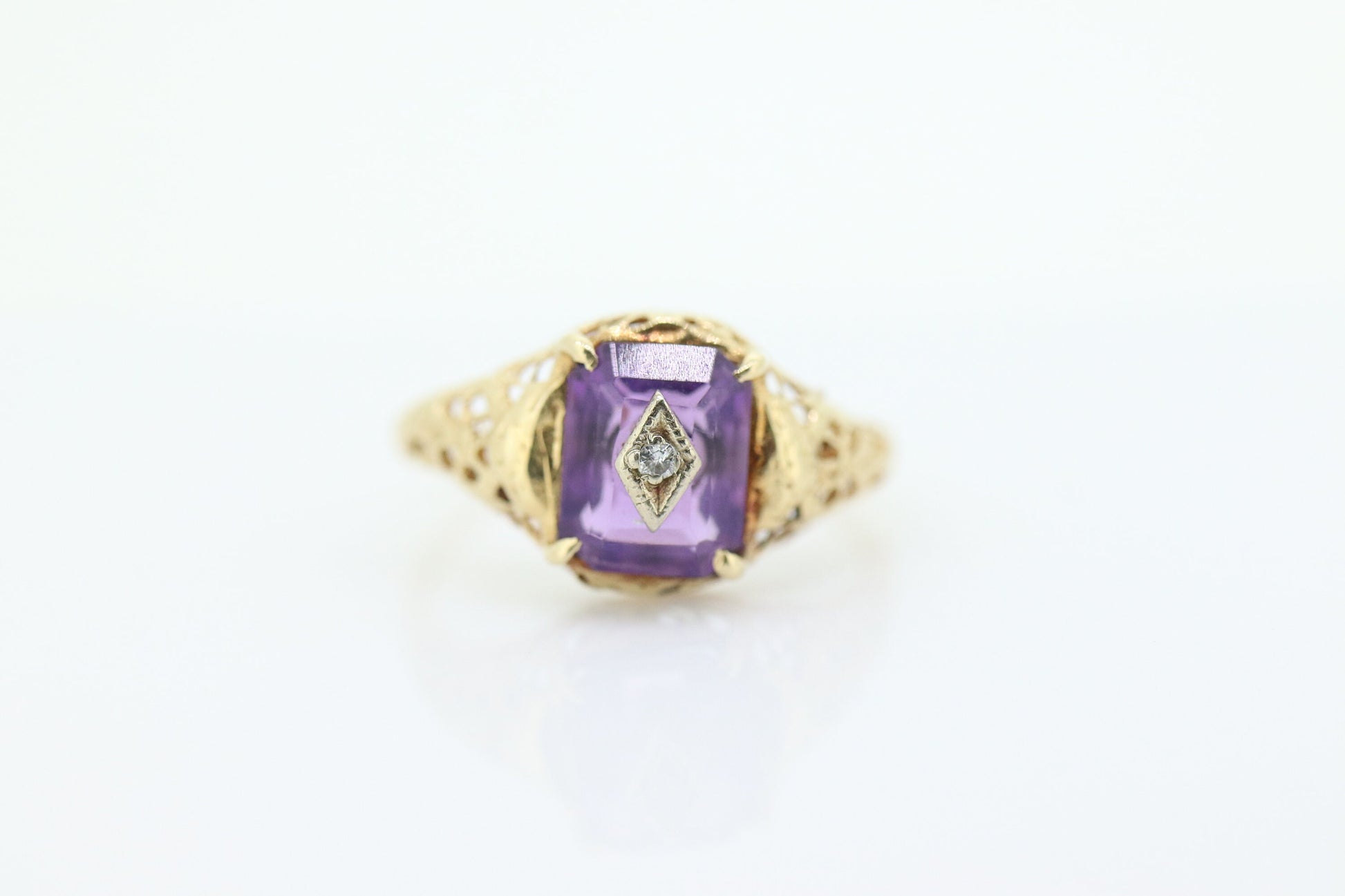 Art Deco Amethyst Diamond Ring. 14k Yellow Gold Filigree Design. Engagement Ring from Art Deco . Statement band. February Stone st(219)