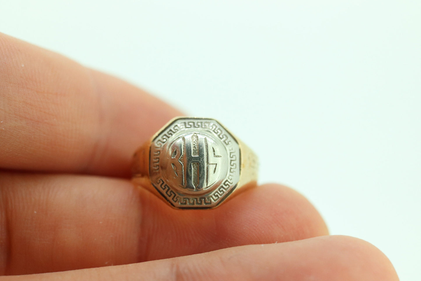 JR Wood Class 1928 BHS Ring. 10k Antique BHS Jr Wood and Sons Graduation Class High School Signet Ring. st(83)