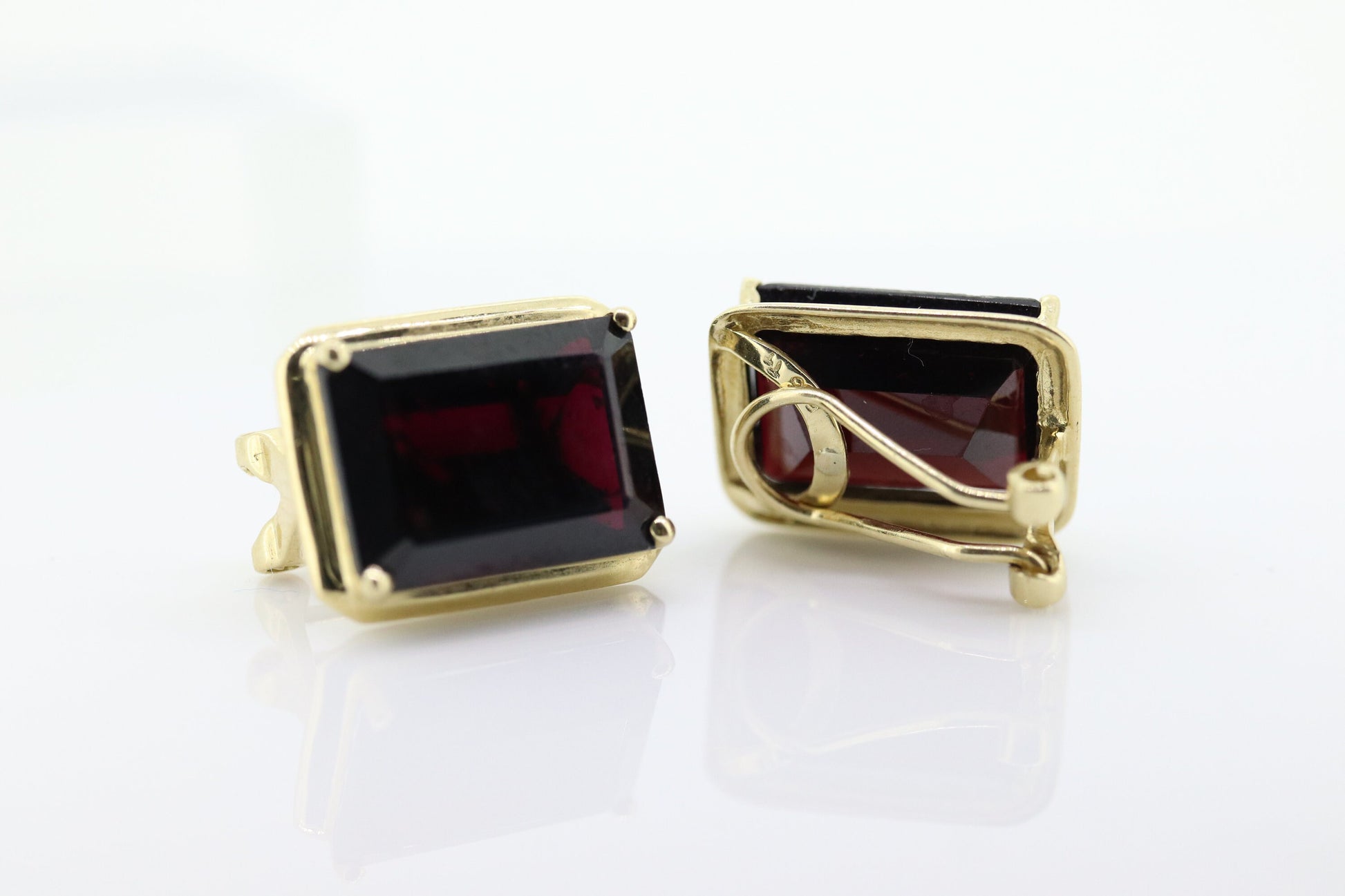 GARNET 14k Gold Stud Earrings. NON Pierced Omega Clip ons Large Garnet studs earrings. (st106)