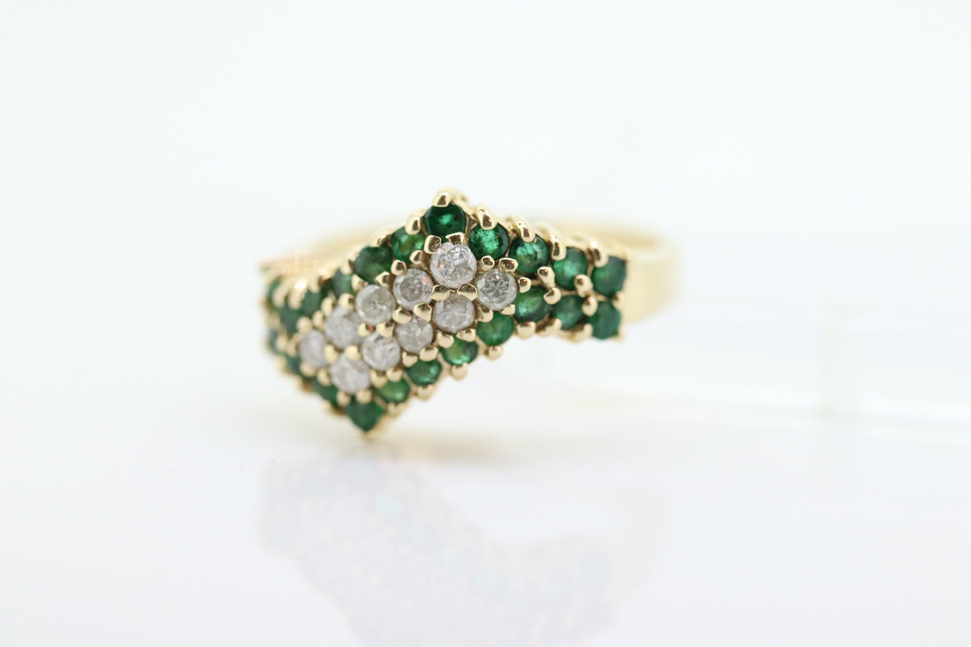 10k Diamond Emerald Pave Encrusted Band. 10k Yellow Gold Diamond Emerald Dome bypass Cluster band. st(110)