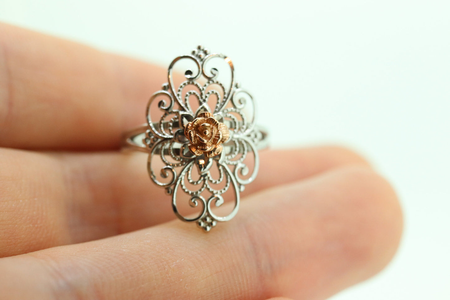 10k Open Flowers Shield ring. 10k Rose White Gold Flower Open scroll filigree Skinny Dainty Michael Anthony ring. st(67)