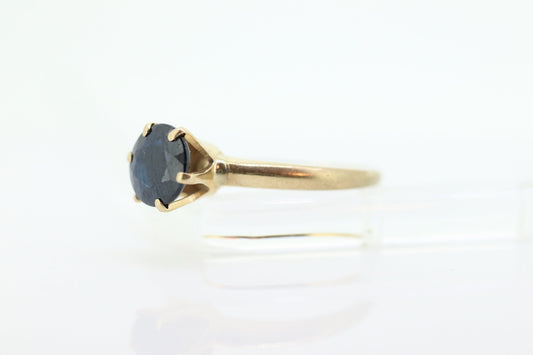 10k Blue SAPPHIRE victorian prong set. Sapphire prong set solitaire ring. st(35)