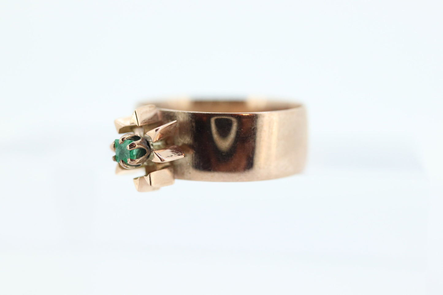 Antique 10k Victorian Emerald Star Burst Wide ring. Antique emerald STAR Burst Rose Gold Wide band cigar ring. st(98)
