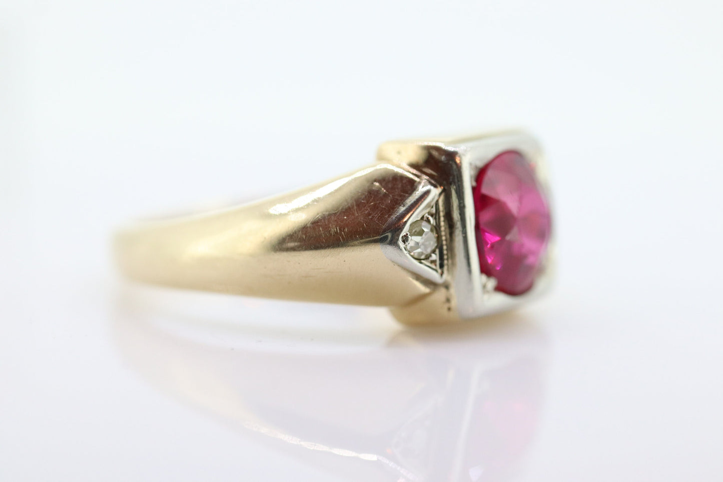 10k Large Ruby and Diamond ring. Mens or Womens Heavy Ruby signet ring. sz 11.