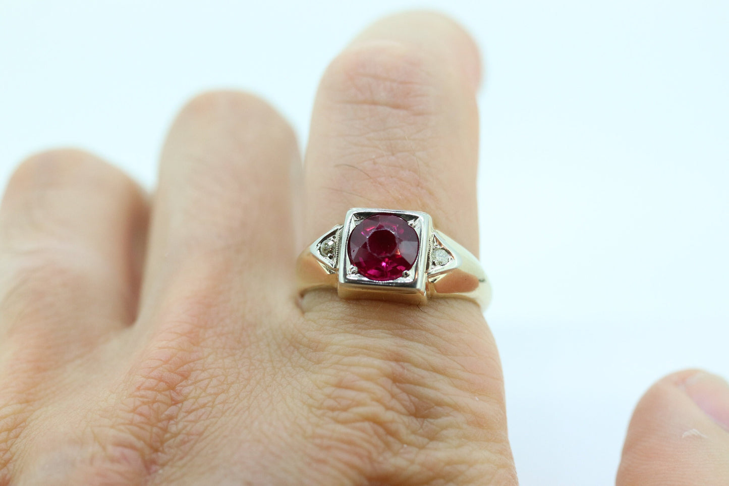 10k Large Ruby and Diamond ring. Mens or Womens Heavy Ruby signet ring. sz 11.