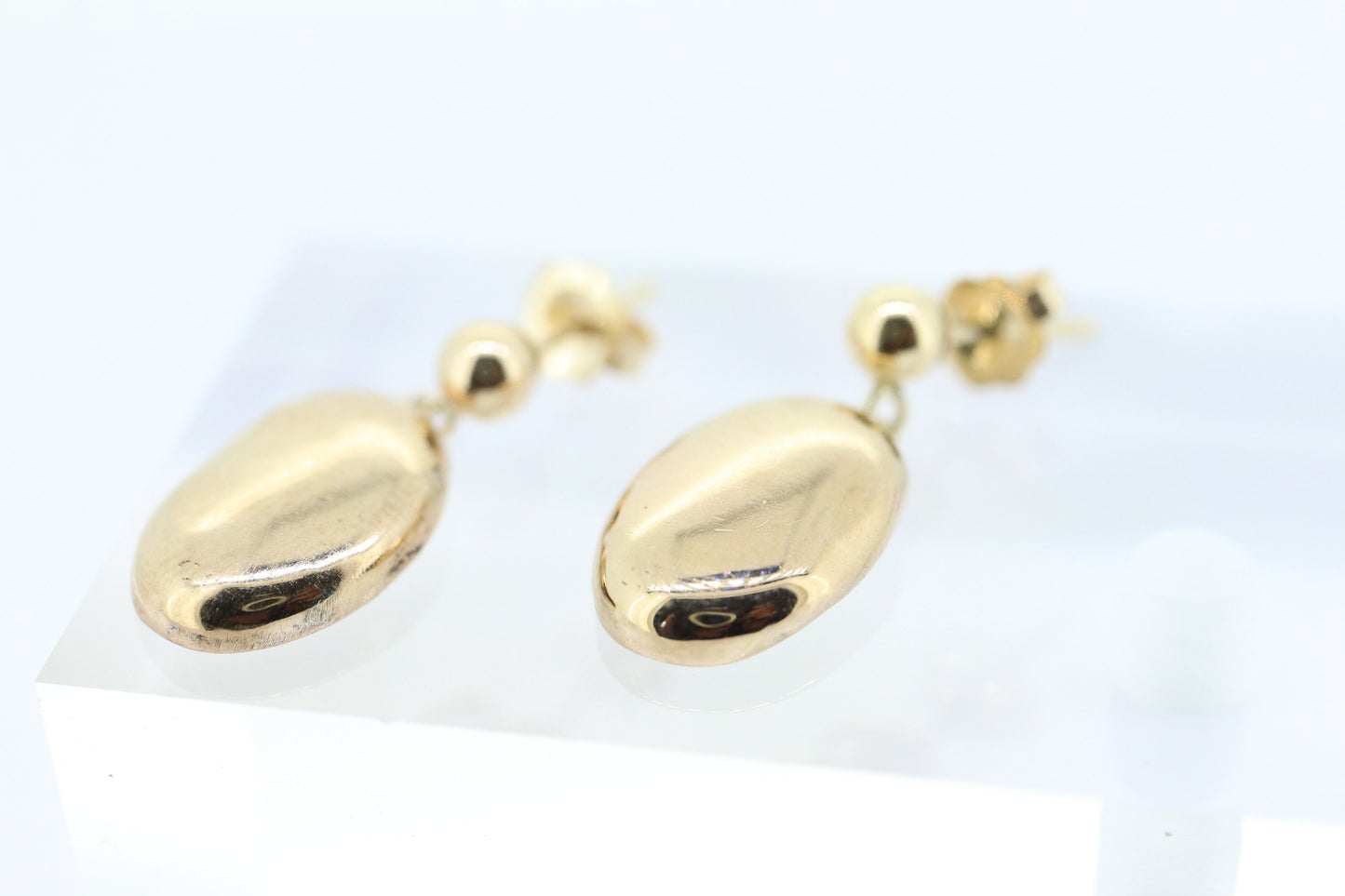 14k Yellow Gold Dangle Drop Earrings. Oval Puffed Earrings Mirror. st(35)