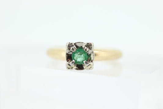 Vintage Art Deco Emerald Solitaire filigree Ring. 14k Gold emerald square cathedral Ring st(54)
