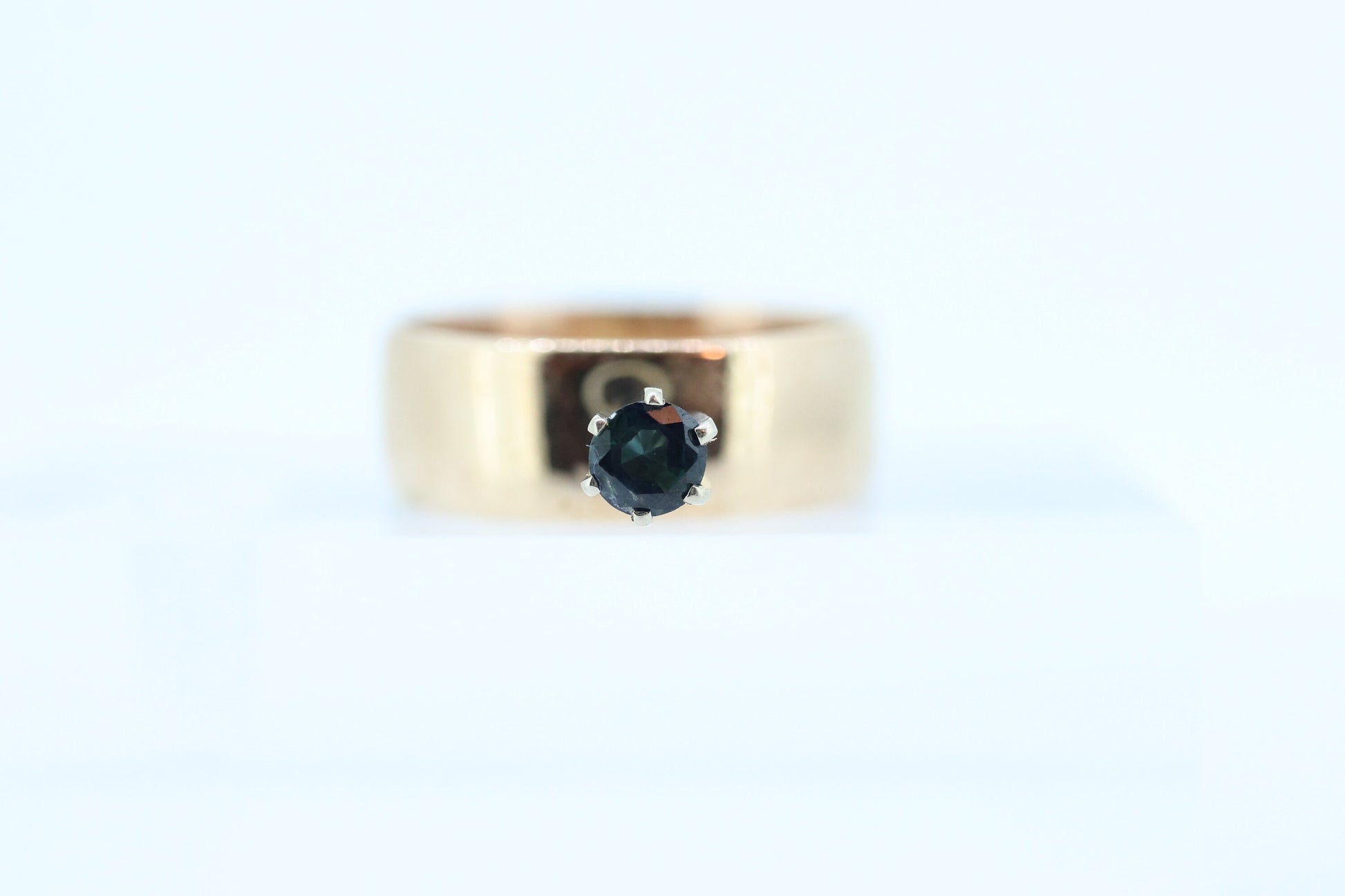 10k Blue Sapphire solitaire high setting ring. 10k Victorian Wide band Prong set Sapphire wide cigar band. st(130)