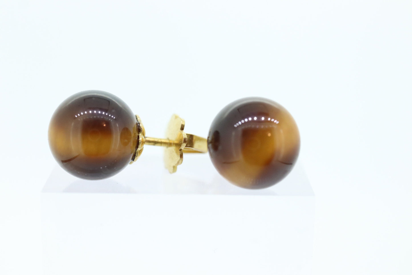 18k Natural Tigers Eye Ball stud earrings. 10mm Tiger's Eye Cat's Eye Sphere stud earring. Screw Backs st(40/11)