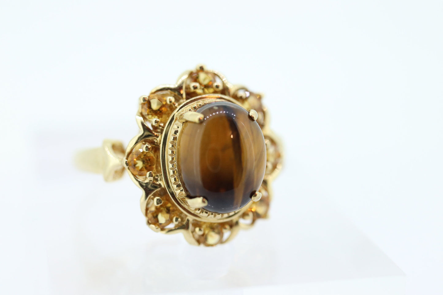 10k Tiger Eye Oval Cabochon ring. Tiger's Eye and Citrine Halo ring. St (88/11)