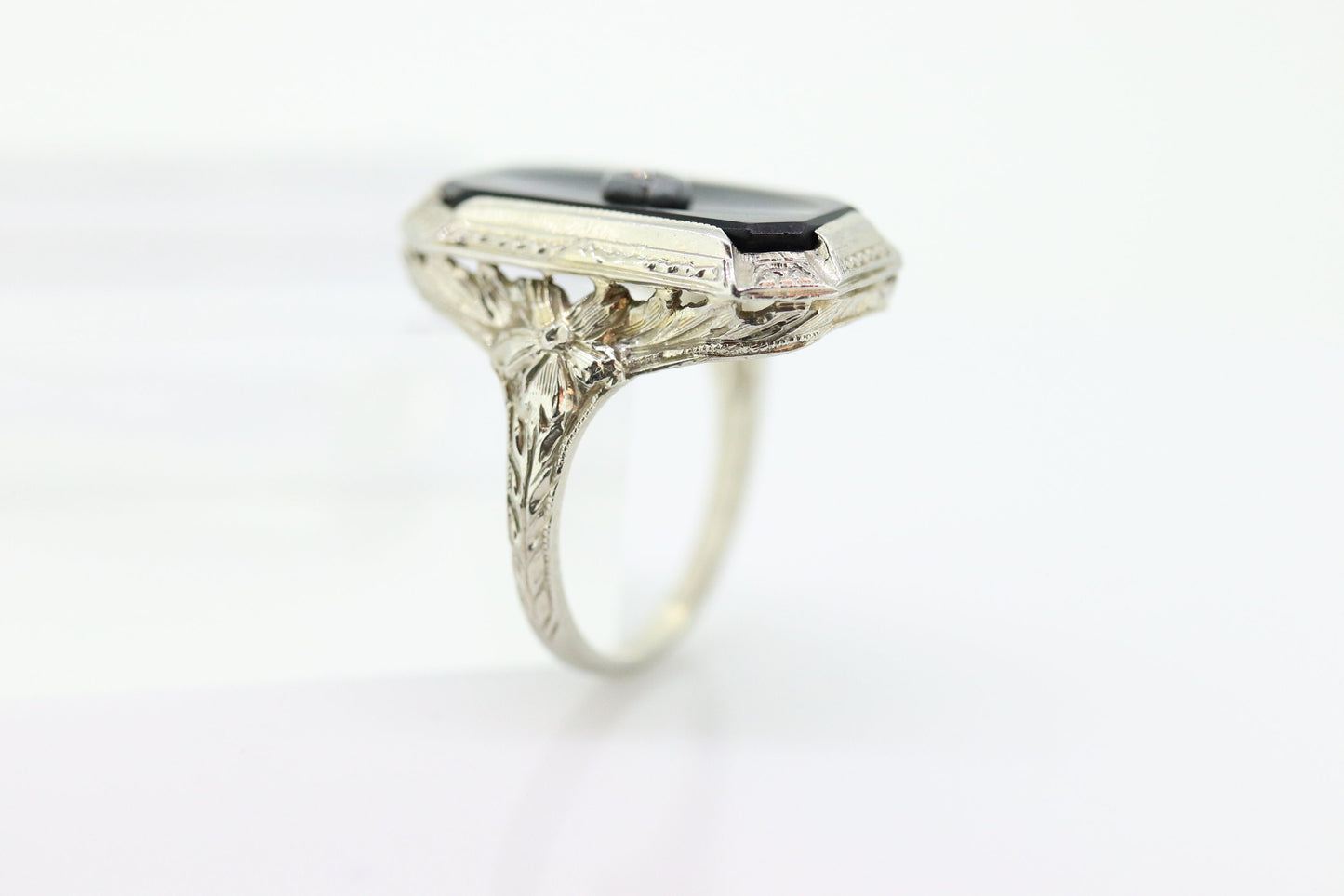 Art Deco Onyx and Diamond Ring. 14k Filigree White Gold Onyx and Diamond ring. Mourning Victorian Antique ring st(192)