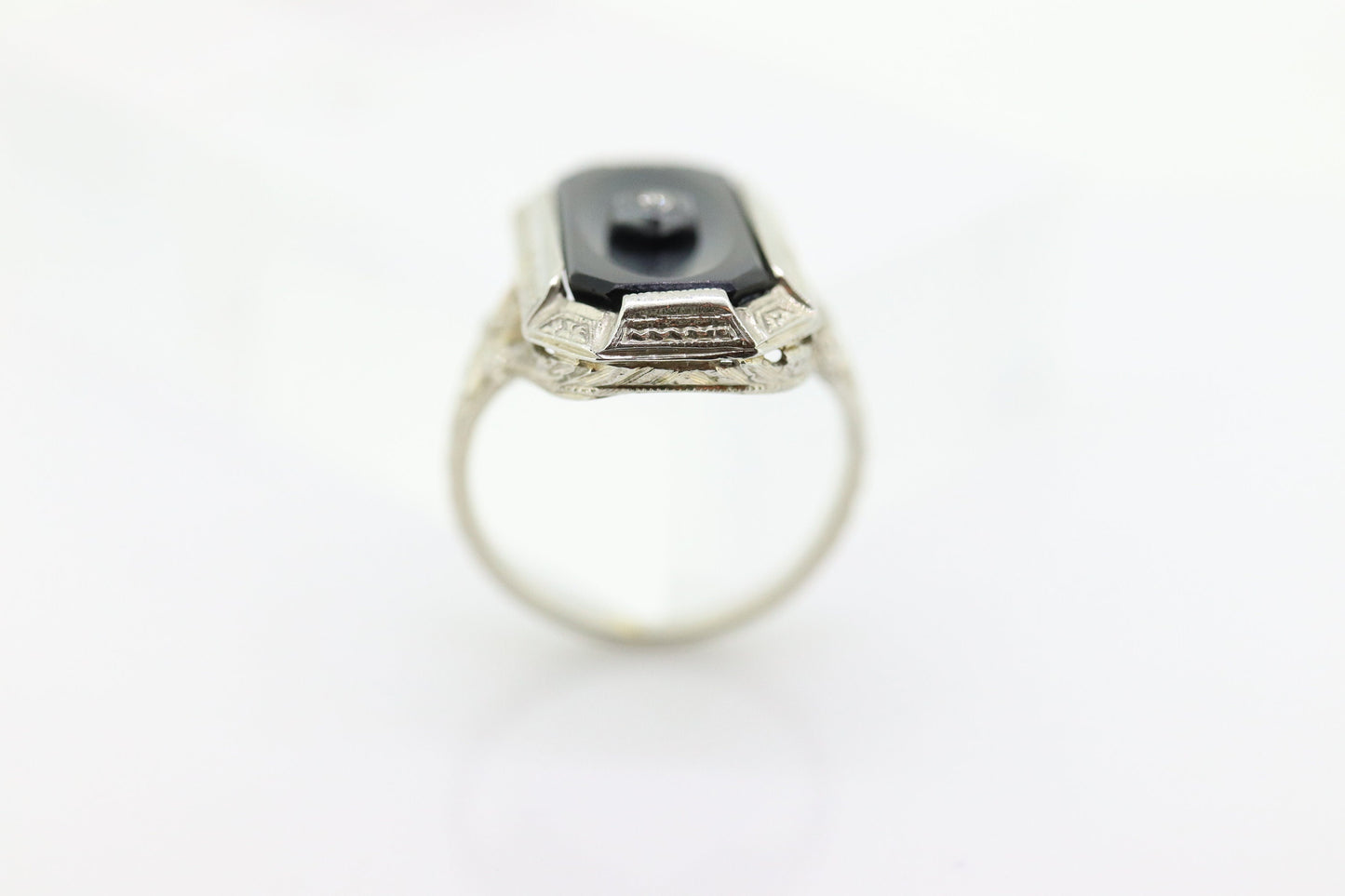 Art Deco Onyx and Diamond Ring. 14k Filigree White Gold Onyx and Diamond ring. Mourning Victorian Antique ring st(192)