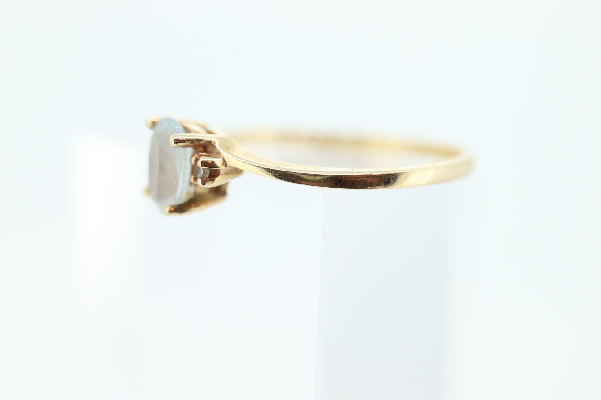 10k Aquamarine ring. Dainty Aquamarine solitaire ring. Aquamarine gem. Light Aquamarine 10k yellow gold st(40)