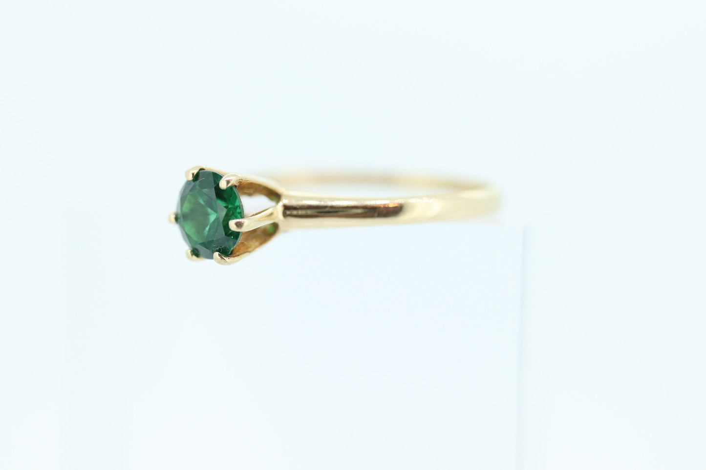 10k Forest Green Spinel ring. Retro Round Cut SPINEL 10k ring. Emerald Green spinel victorian prong ring (44stock)