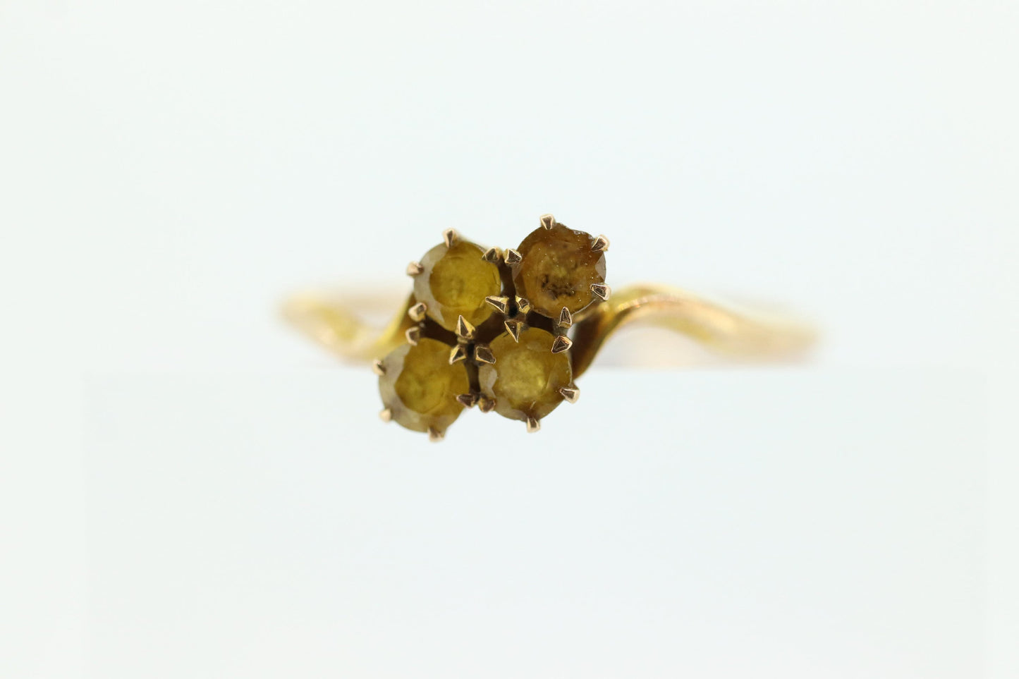 Honey comb citrine ring. 10k Yellow Gold citrine ring.