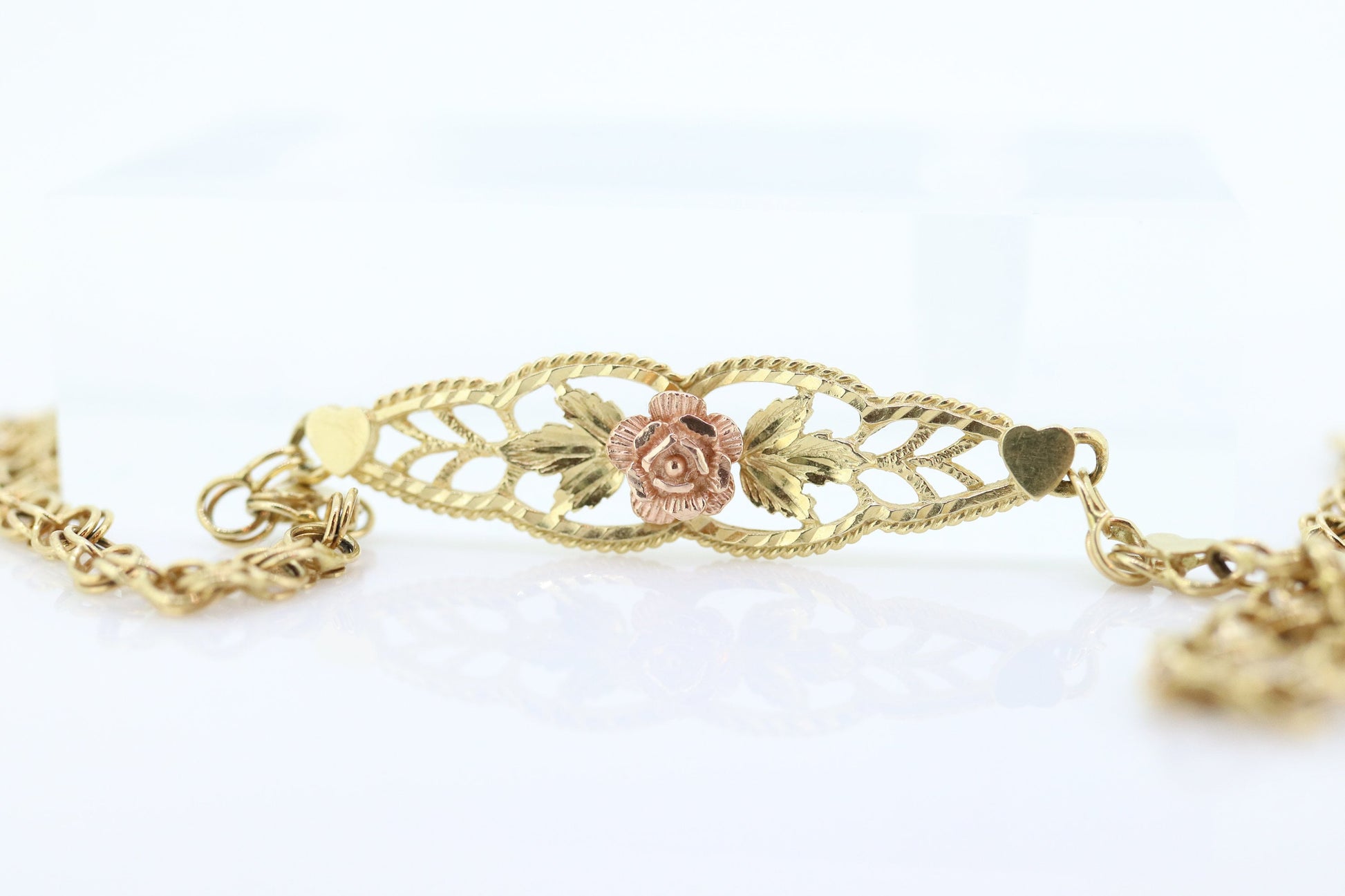 14k Flower Rose Filigree Shield Bracelet. 14k Yellow Rose gold Heart link chain filigree open shield Bracelet. st(113)