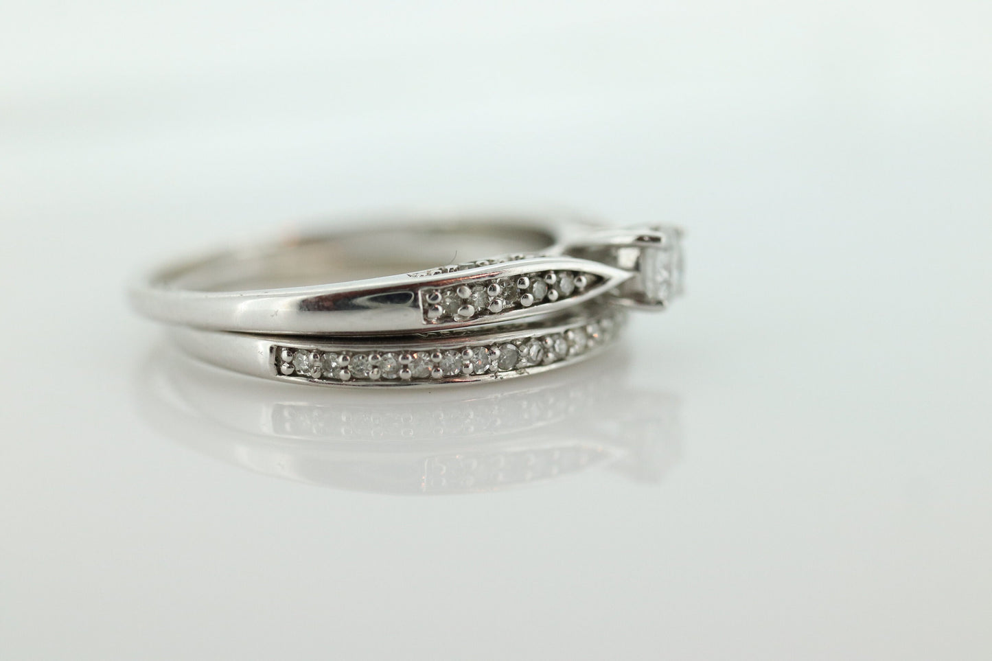 14k Diamond Wedding Ring Set. Delicate White gold Engagement and Wedding rings. st(132/25)