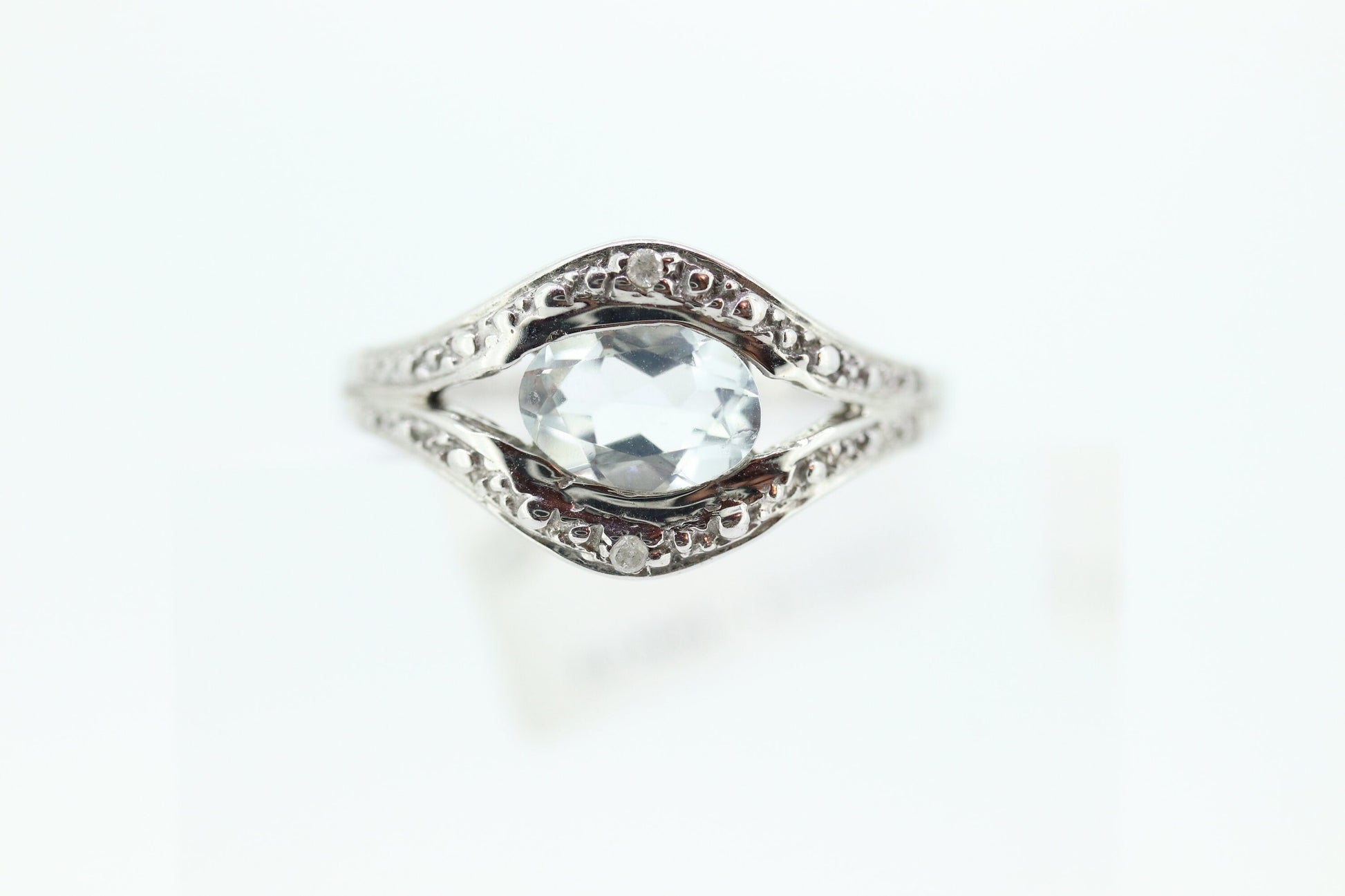 14k Aquamarine Diamond ring. Tension set Aquamarine solitaire ring. 14k white gold. Aquamarine diamond ring. st(71/11)