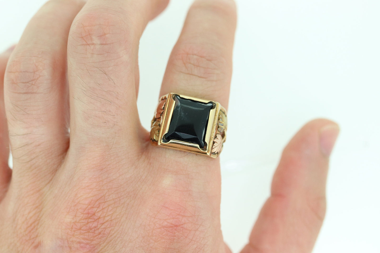 Black Hills Gold Ring. Heavy 10k Hematite Black Hills Gold Mens Statement Ring. sz 10.25 stock(99/11)