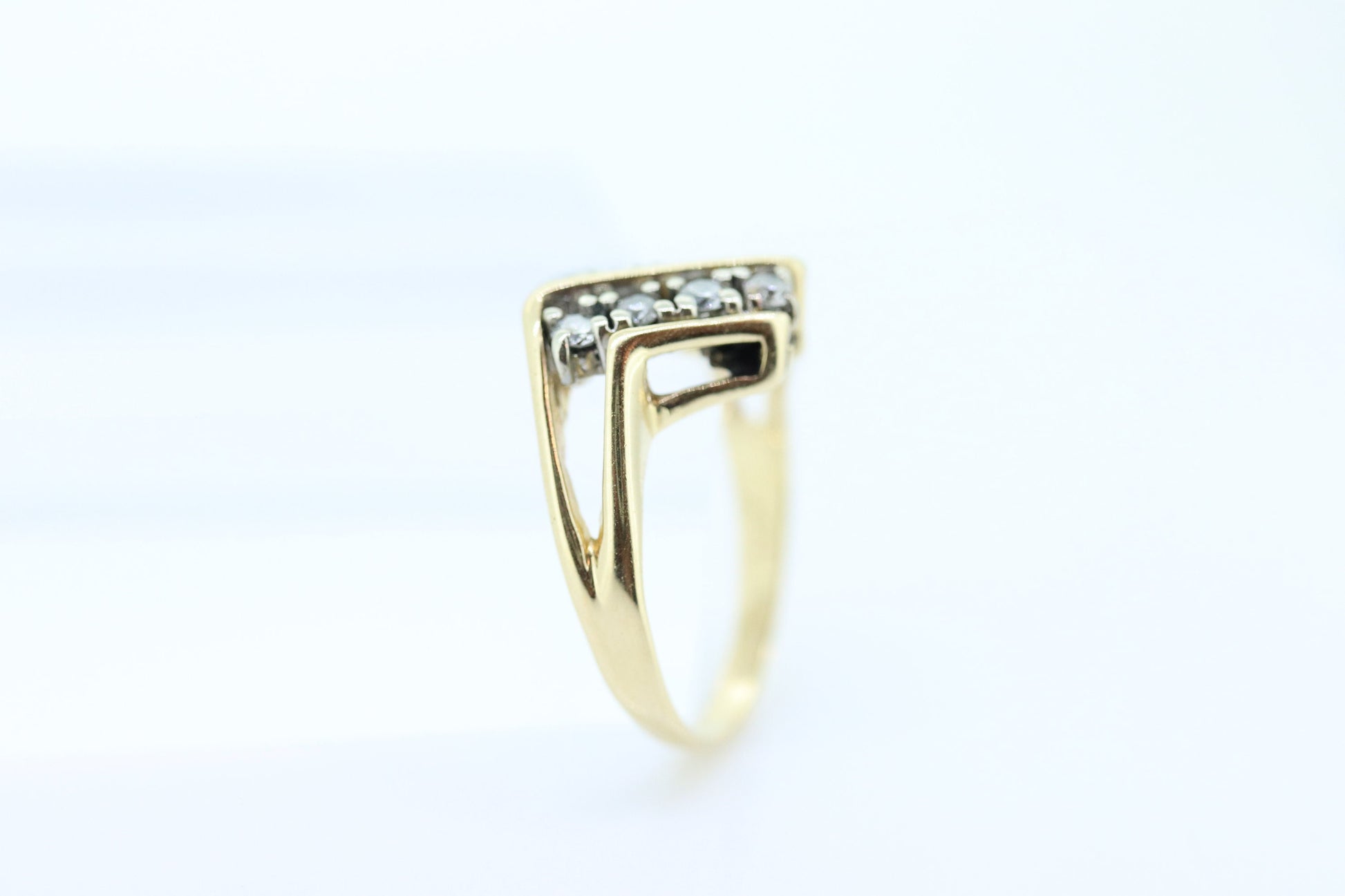 Diamond Bypass ring. 14k Yellow Gold Diamond ring. Diamond cluster. Diamond straight. Pinky ring elegant st(165/11)