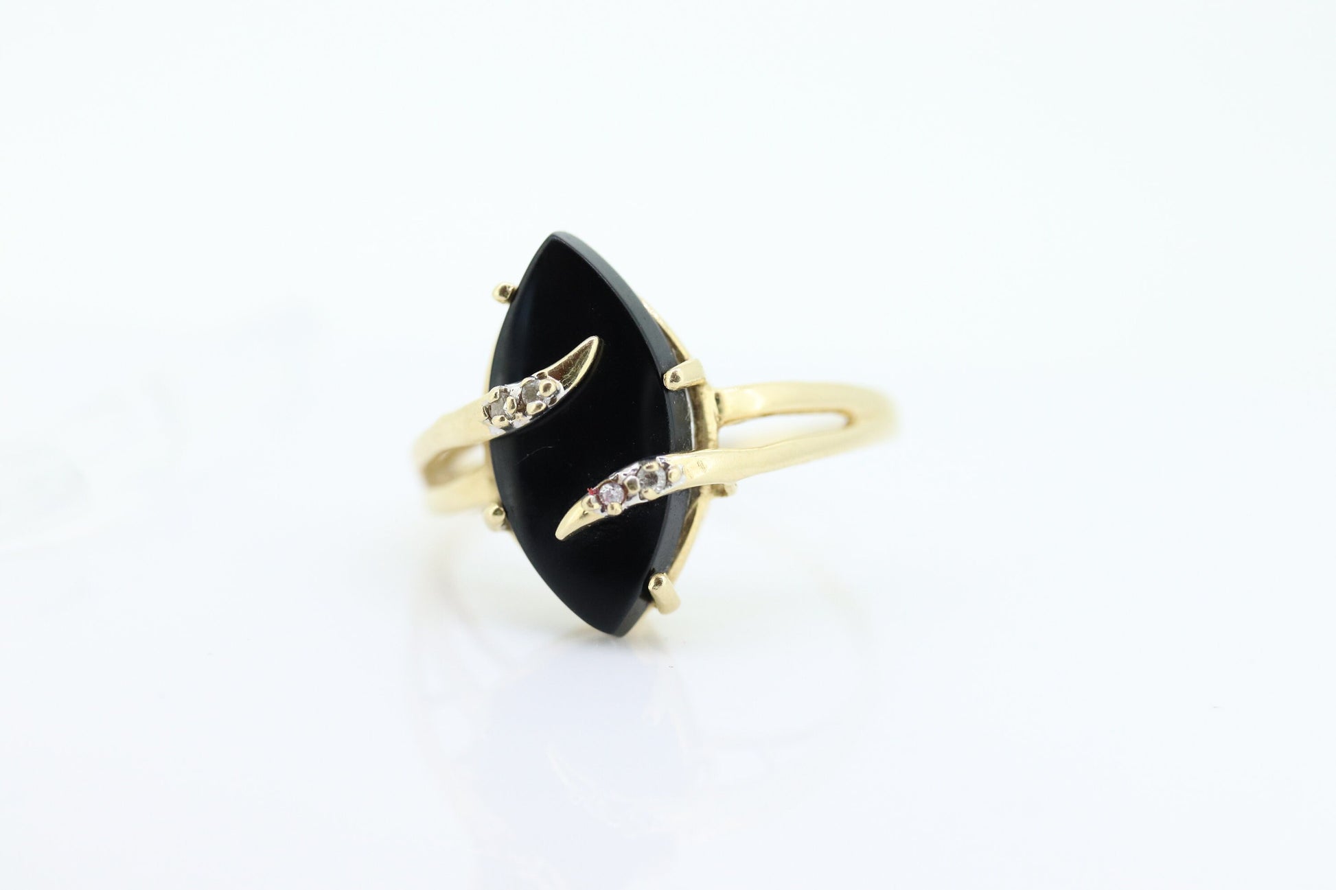 14k ONYX and diamond ring. Marquise Navette Onyx Prong set victorian mourning ring. st(136)