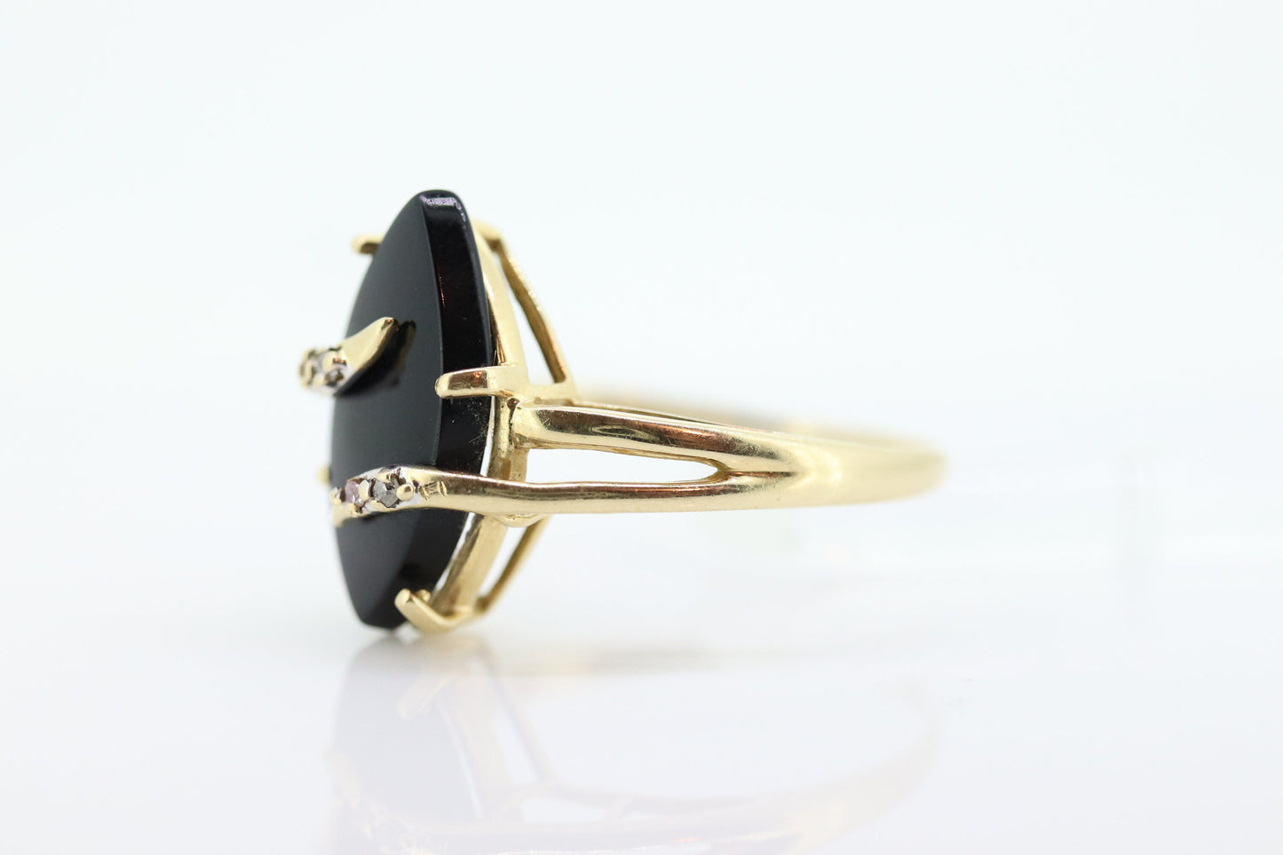 14k ONYX and diamond ring. Marquise Navette Onyx Prong set victorian mourning ring. st(136)