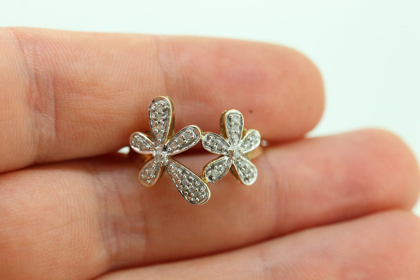 10k Flower Blossom Diamond Set Cocktail ring. Daisy Ring 10k Gold. Flower Ring. Daisy ring. st(51/74)