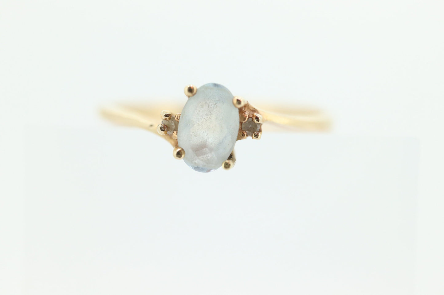 10k Aquamarine ring. Dainty Aquamarine solitaire ring. Aquamarine gem. Light Aquamarine 10k yellow gold st(40)