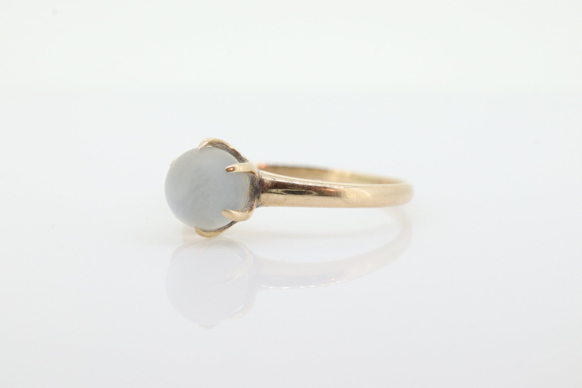 10k Victorian MOONSTONE Claw set ring. Sphere Moonstone ring. Victorian Claw Moonstone Sphere Cabochon. st(150)