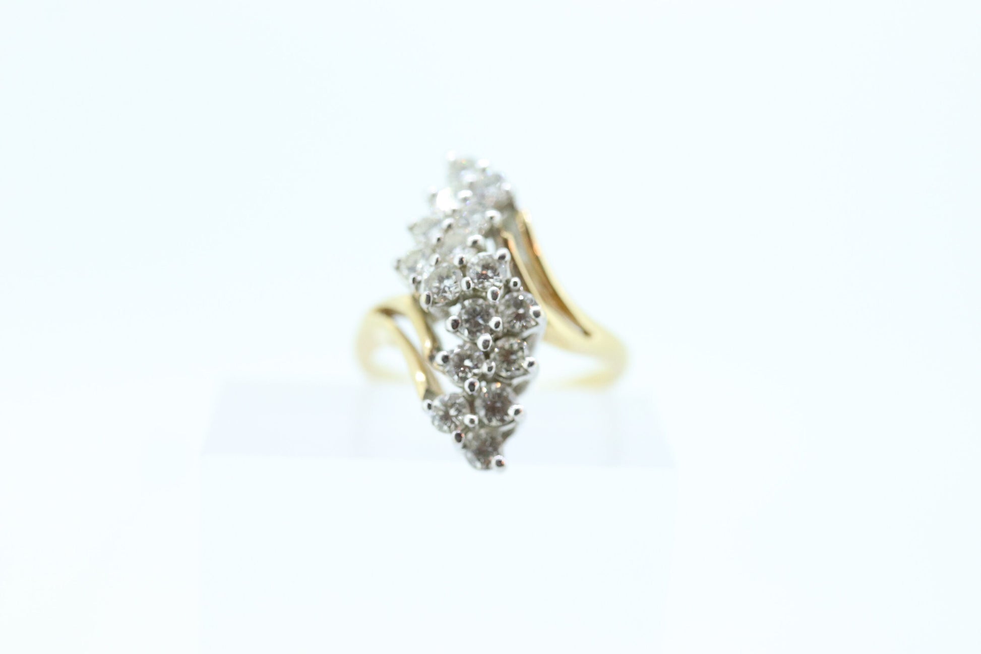 14k Yellow Gold Ring. Round Diamond Cluster Ring. Waterfall diamond. 0.96ctw diamonds st546