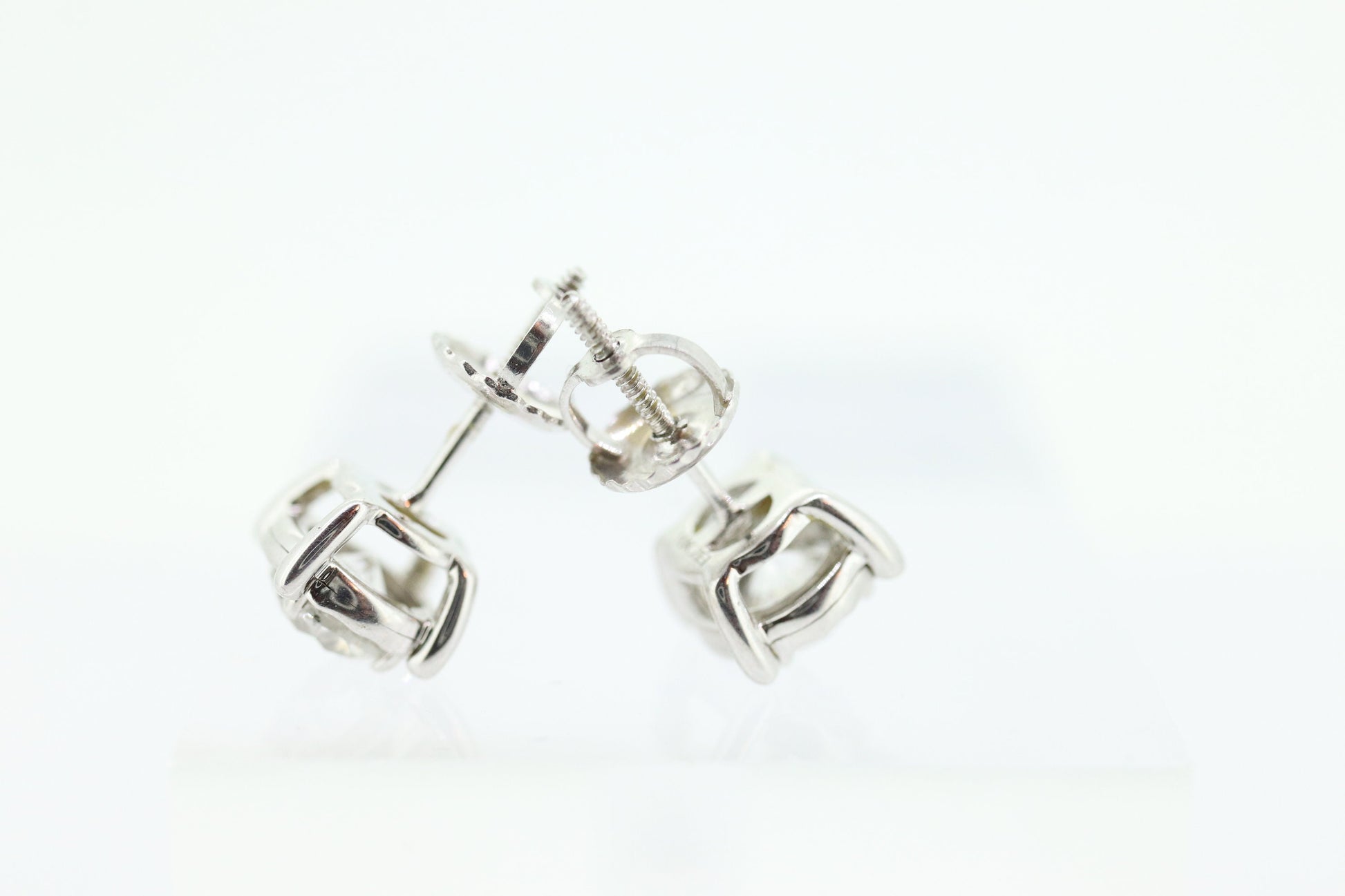 Diamond stud earrings. 10k Stud posts with 1.00ctw Diamonds made by ZEI