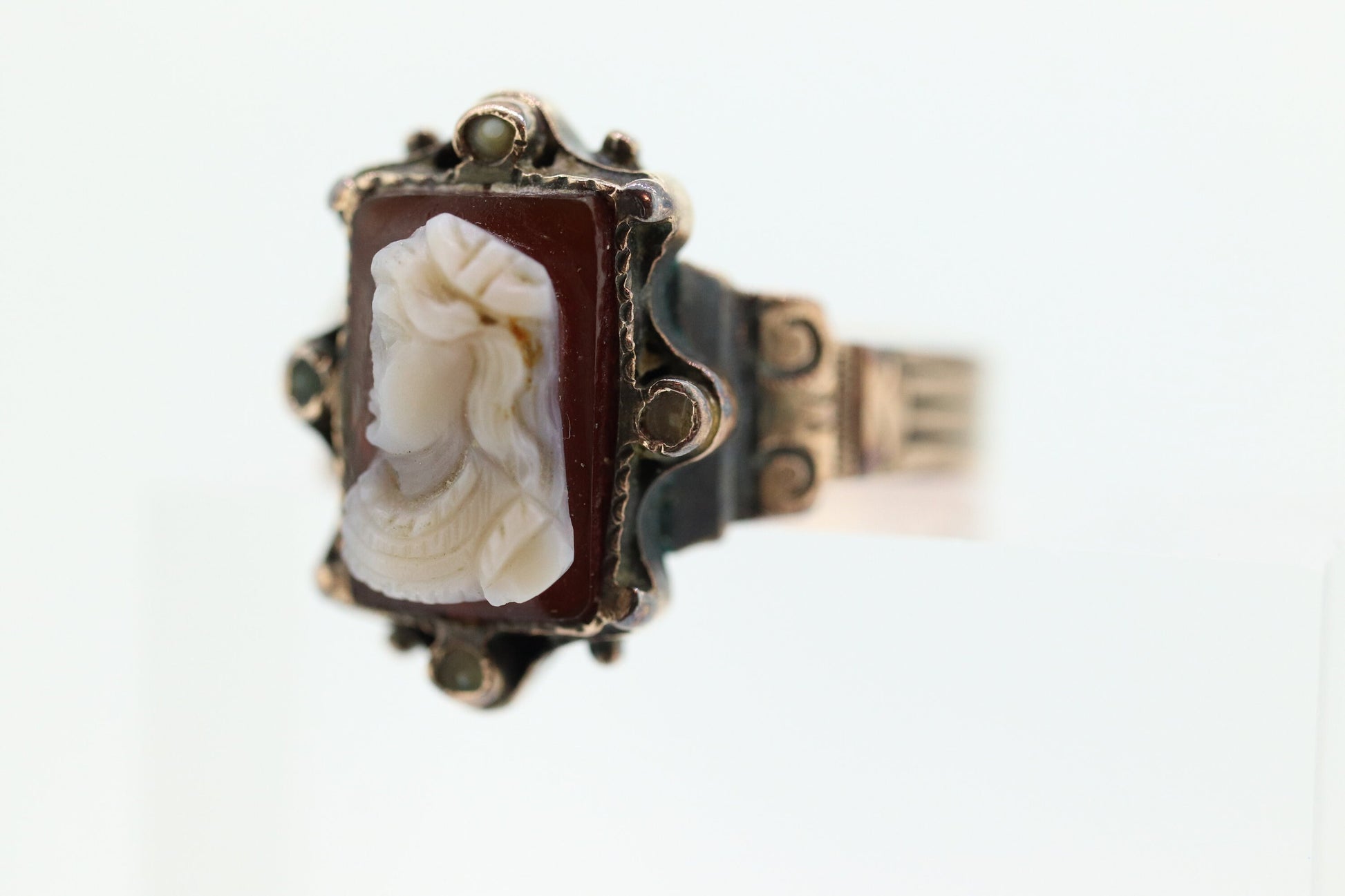 Victorian Cameo carved shell 10k signet ring. Antique 10k Rose gold Signet ring (st57)