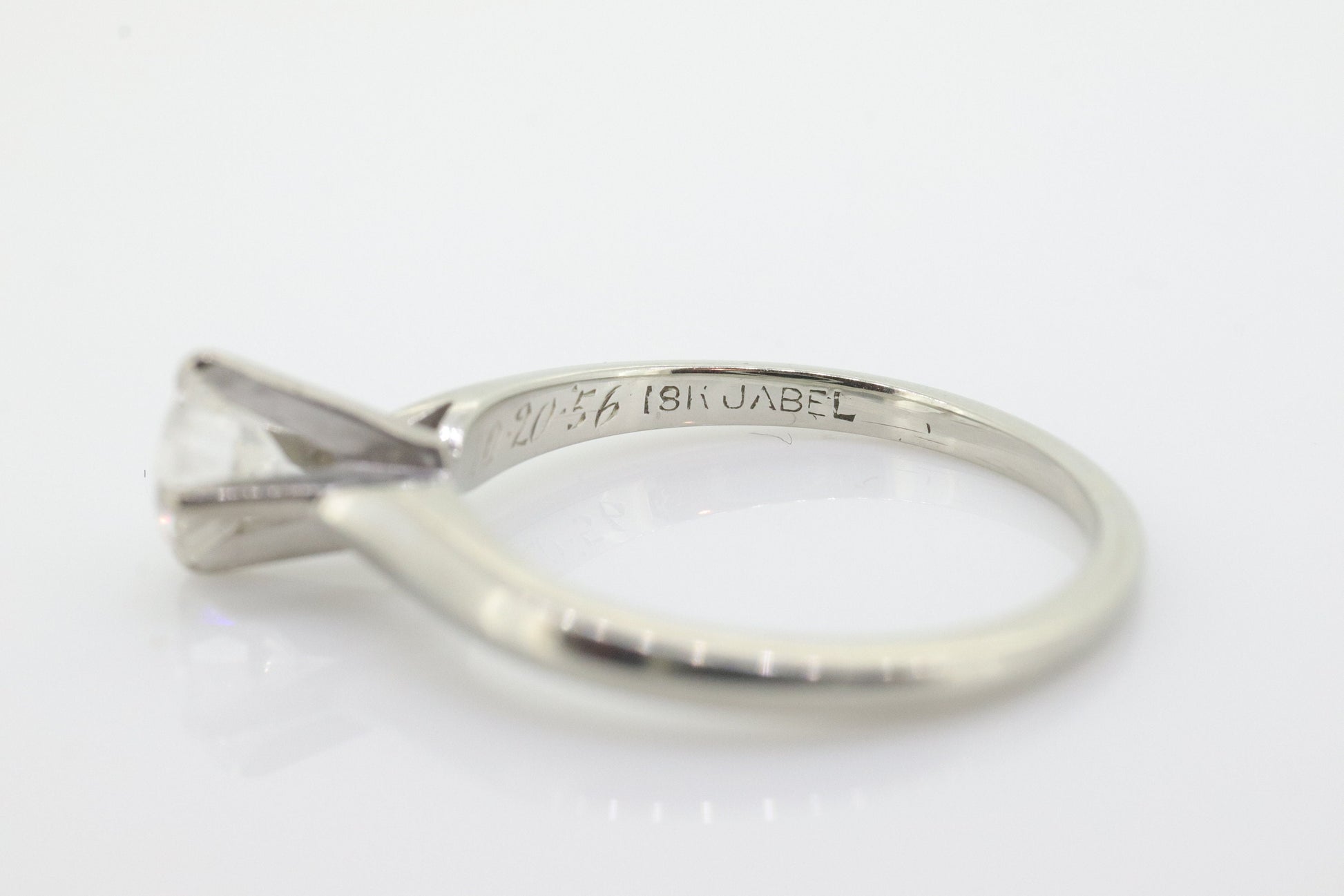 JABEL 18k 1/2ct Diamond Solitaire ring.  Vintage 18k White Gold Diamond Engagement Ring JABEL. st(575)