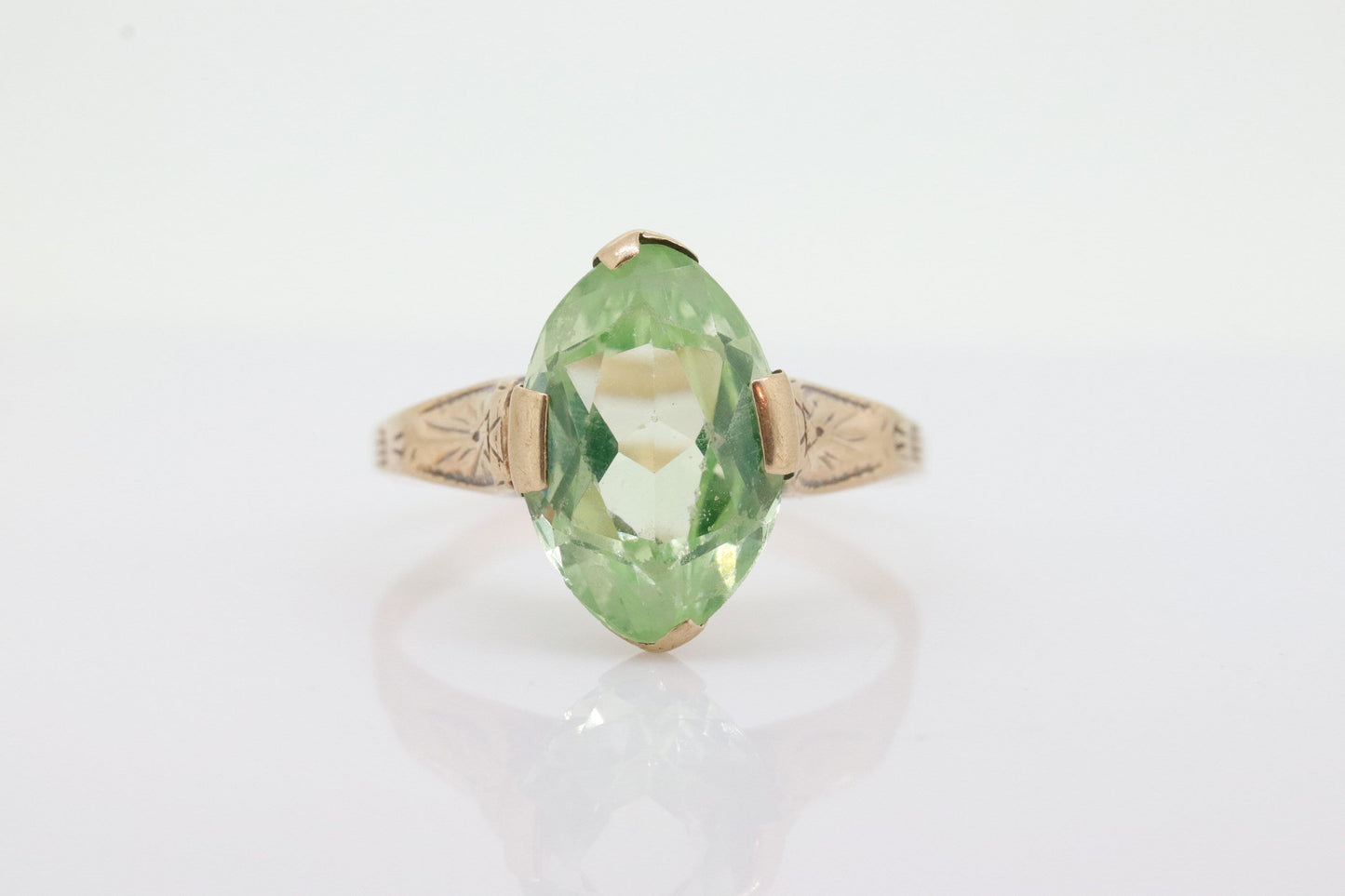 10k LIME Green Spinel ring. Vintage Retro Large Oval Cut SPINEL 10k ring with engraving (st80)