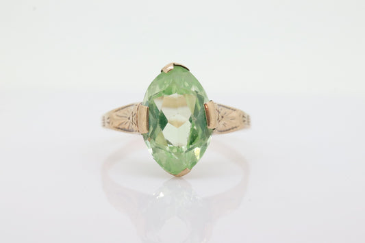 10k LIME Green Spinel ring. Vintage Retro Large Oval Cut SPINEL 10k ring with engraving (st80)