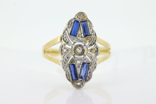 Shield Diamond Sapphire ring. 18k diamond and sapphire shield ring. 18k Art Deco  diamond filigree signet ring. st(140)