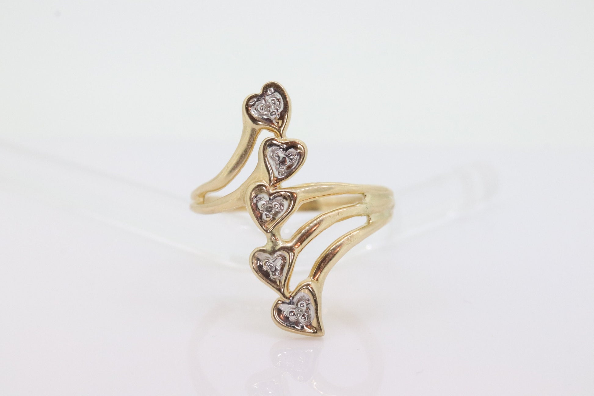 14k Heart and diamond ring. Tiny Heart multiple heart ring love beat ring. Dainty skinny stacking stacked ring. st(109/25)