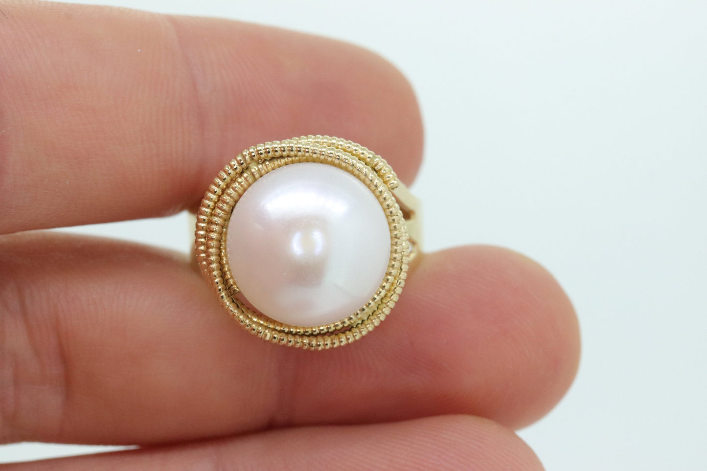 14k Large Mabe Ring. Mabe Pearl Solitaire ring. st(120/11)