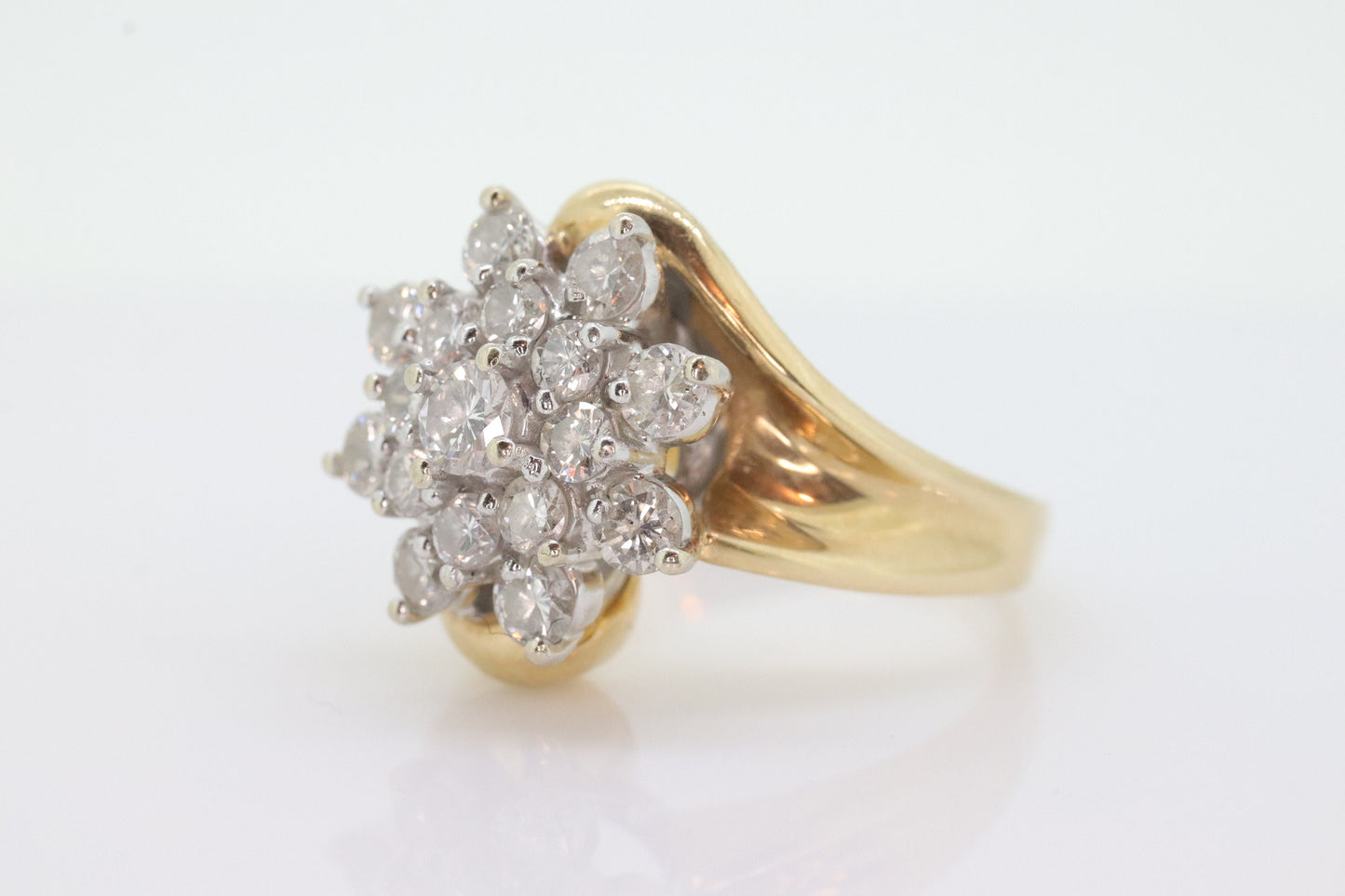 14k Yellow Gold Bypass daisy Ring. Round Diamond 1ctw Snowflake Cluster Ring. Waterfall diamond. 1ctw diamonds st(2-81/75)