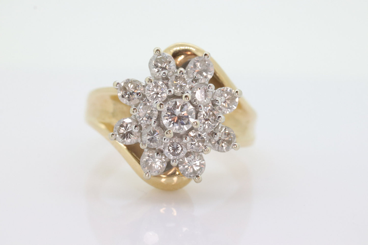 14k Yellow Gold Bypass daisy Ring. Round Diamond 1ctw Snowflake Cluster Ring. Waterfall diamond. 1ctw diamonds st(2-81/75)